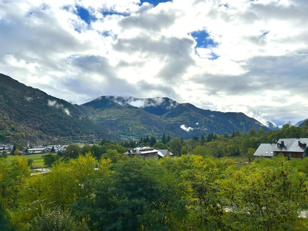 Appartamento Atico Premium 50 E Esterri d'Àneu Esterno foto
