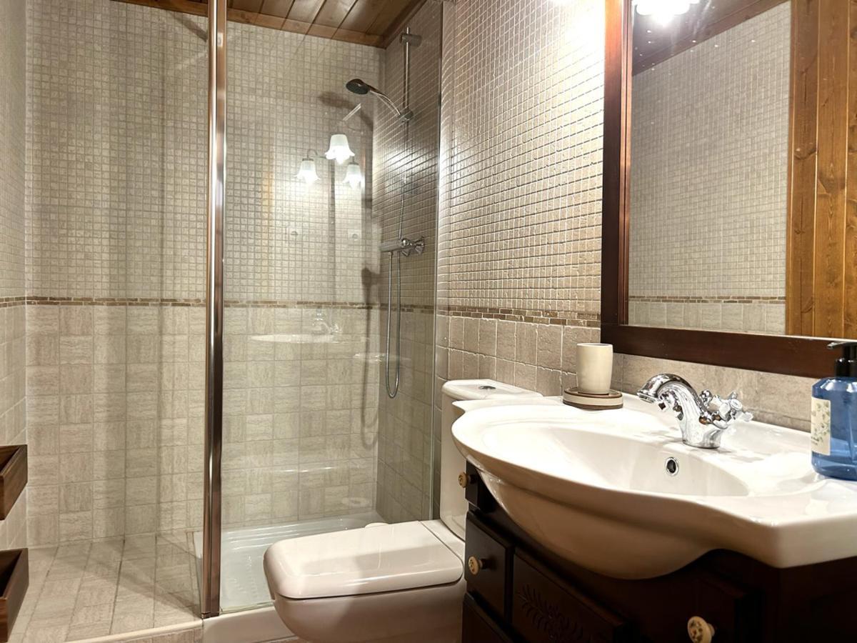 Appartamento Atico Premium 50 E Esterri d'Àneu Esterno foto