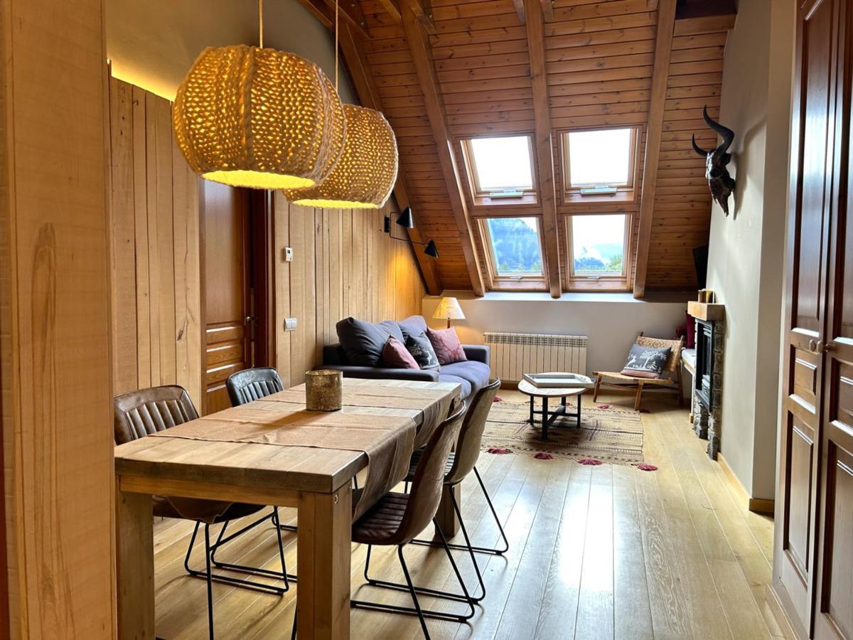 Appartamento Atico Premium 50 E Esterri d'Àneu Esterno foto